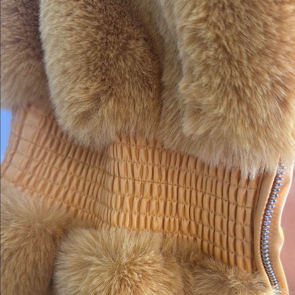 Women’s Faux Fur Vest - Mustard Yellow - Picture 5 of 6